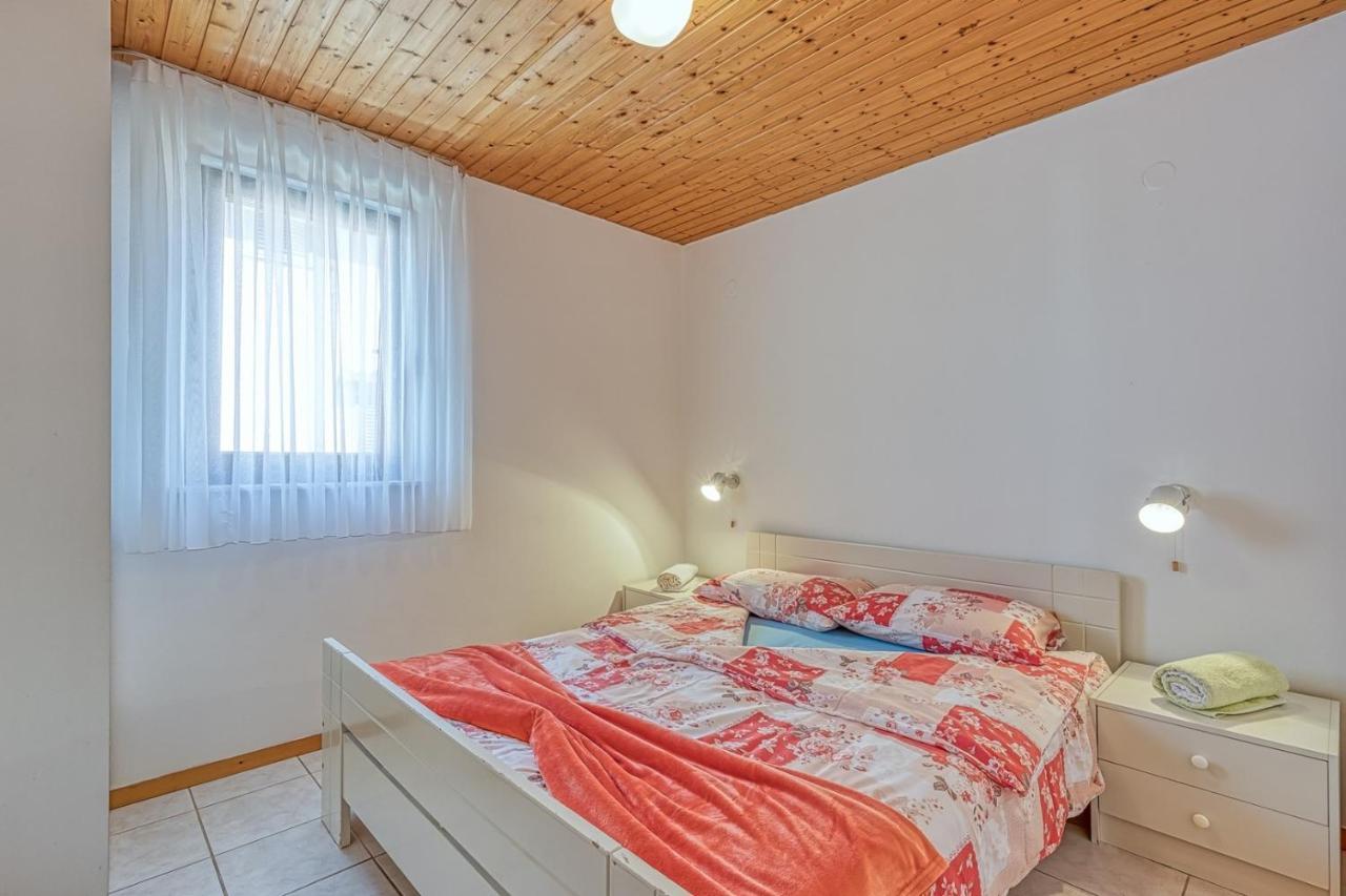 Apartments Kiki Spada 포레치 외부 사진